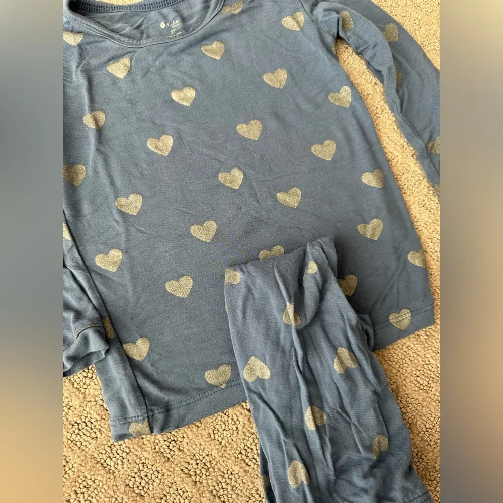 Kyte Baby blue hearts toddler pajamas 2T